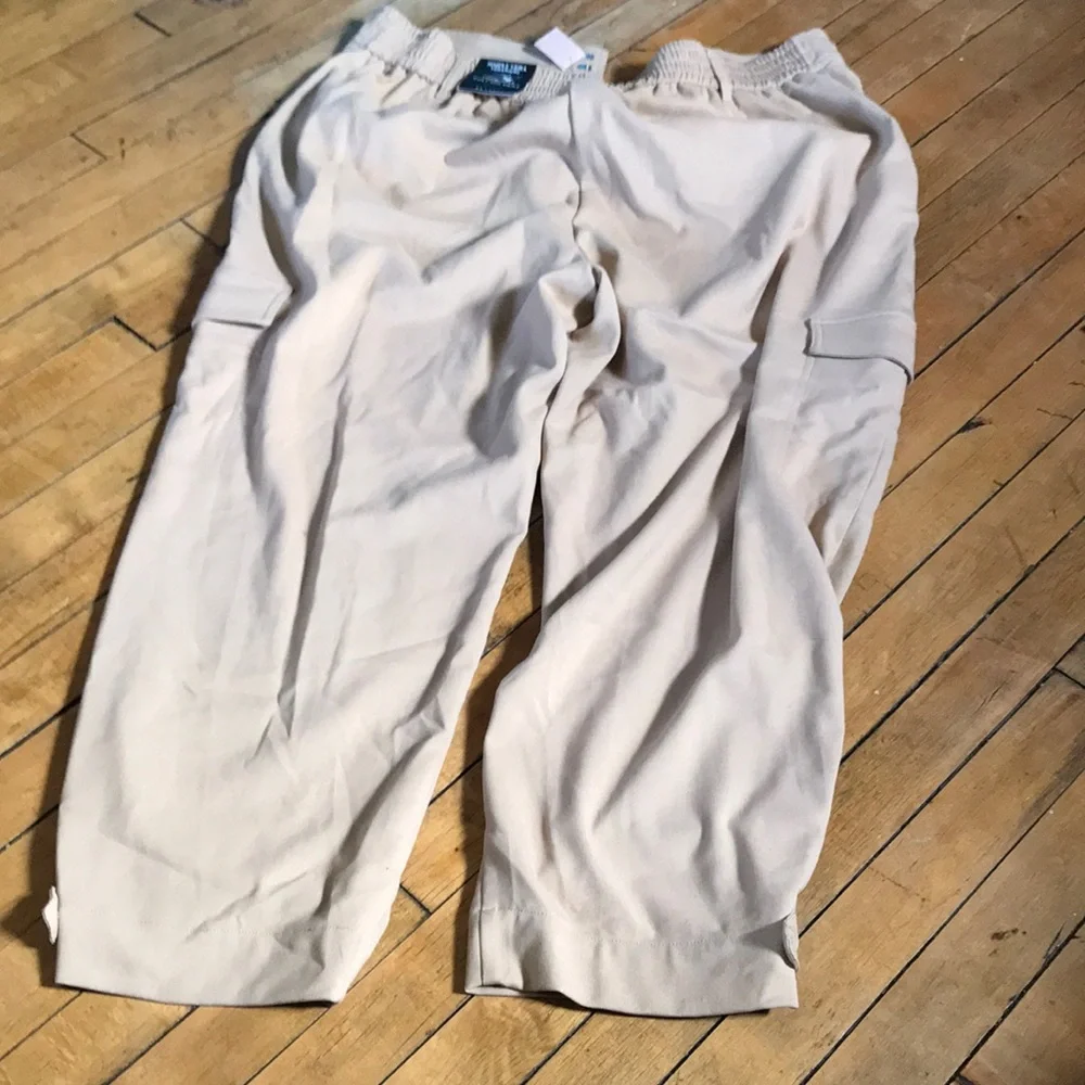 Simply‎ Vera Vera Wang Women's Beige Cargo Pants - Picture 7 of 8